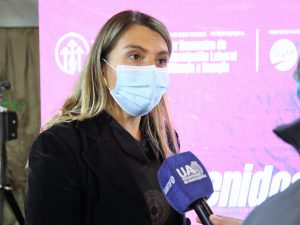 Verónica Fincheira fue la encargada de presentar el estudio de fuerza laboral en minería.